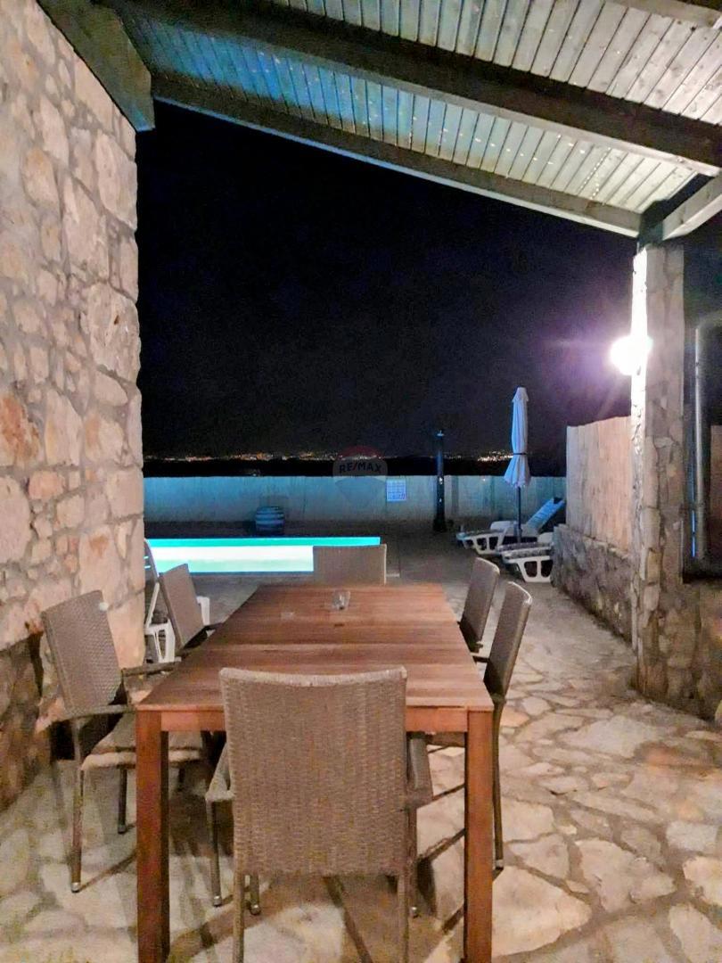 Casa Malinska, Malinska-Dubašnica, 100m2