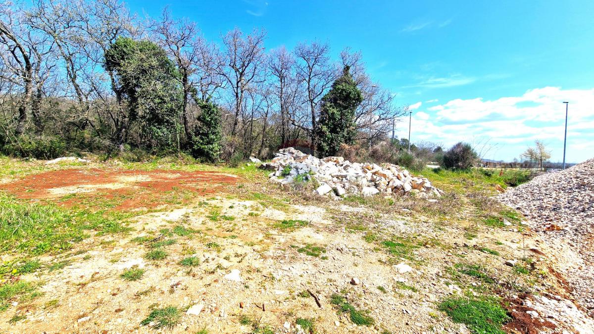 Terreno edificabile Umag, 1.939m2