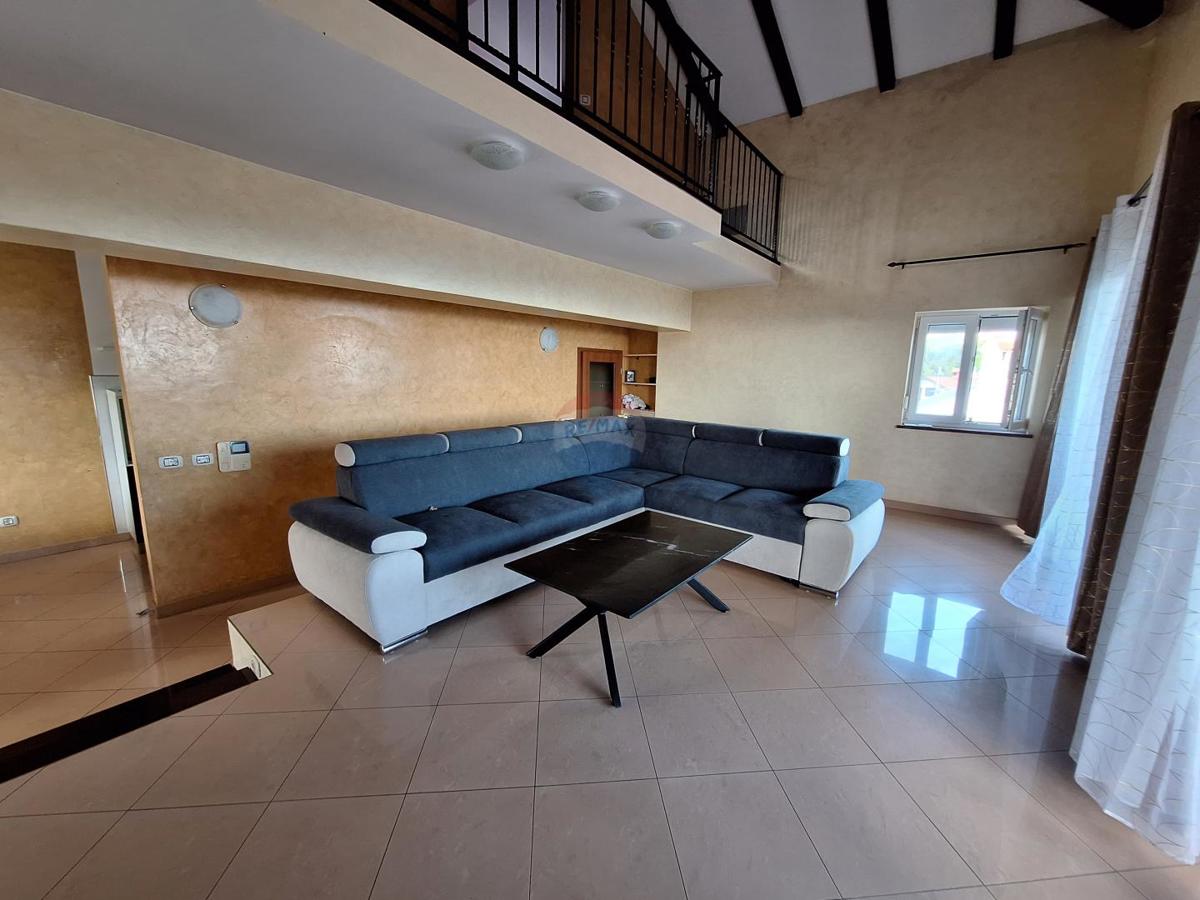 Casa Kastav, 300m2