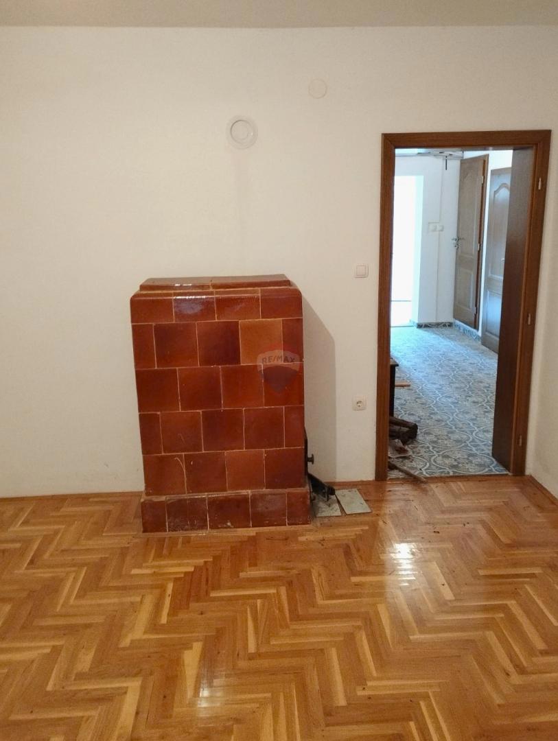 Casa Krivaja Vojnićka, Vojnić, 135m2