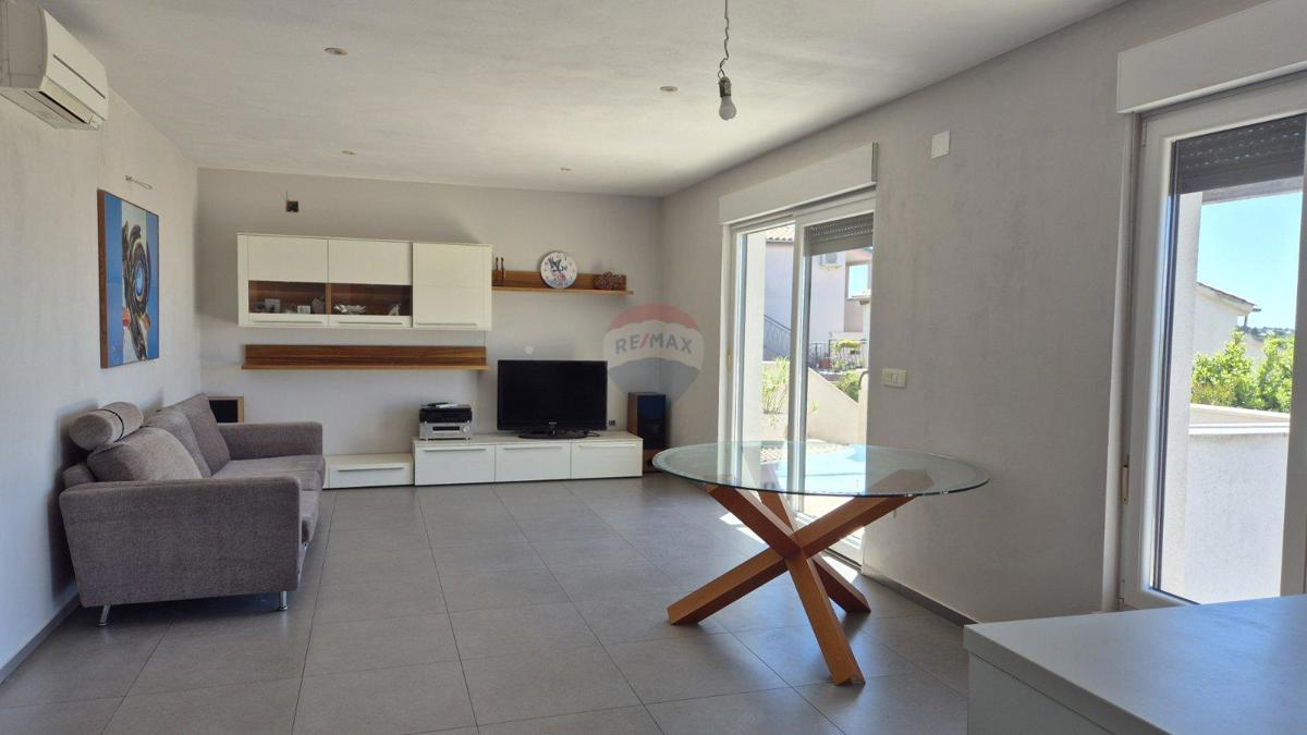 Casa okolica Pule, Pula, 250m2