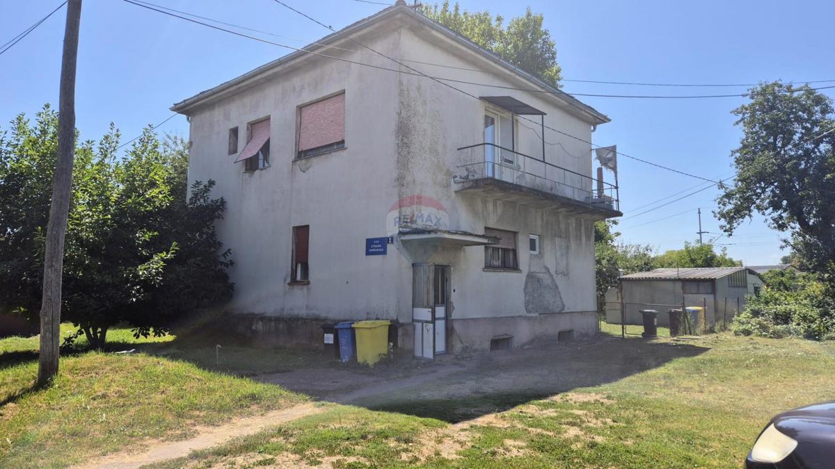 Appartamento Caprag/Željezara, Sisak, 67,77m2