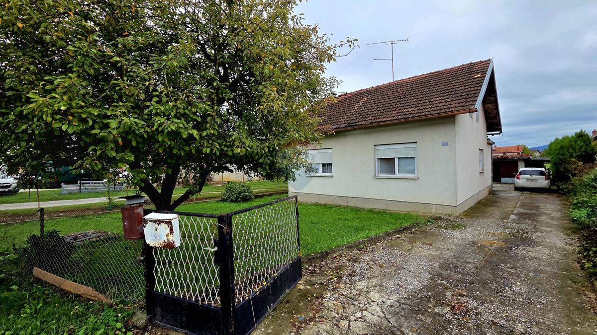 Casa Prigorje Brdovečko, Brdovec, 2.211m2