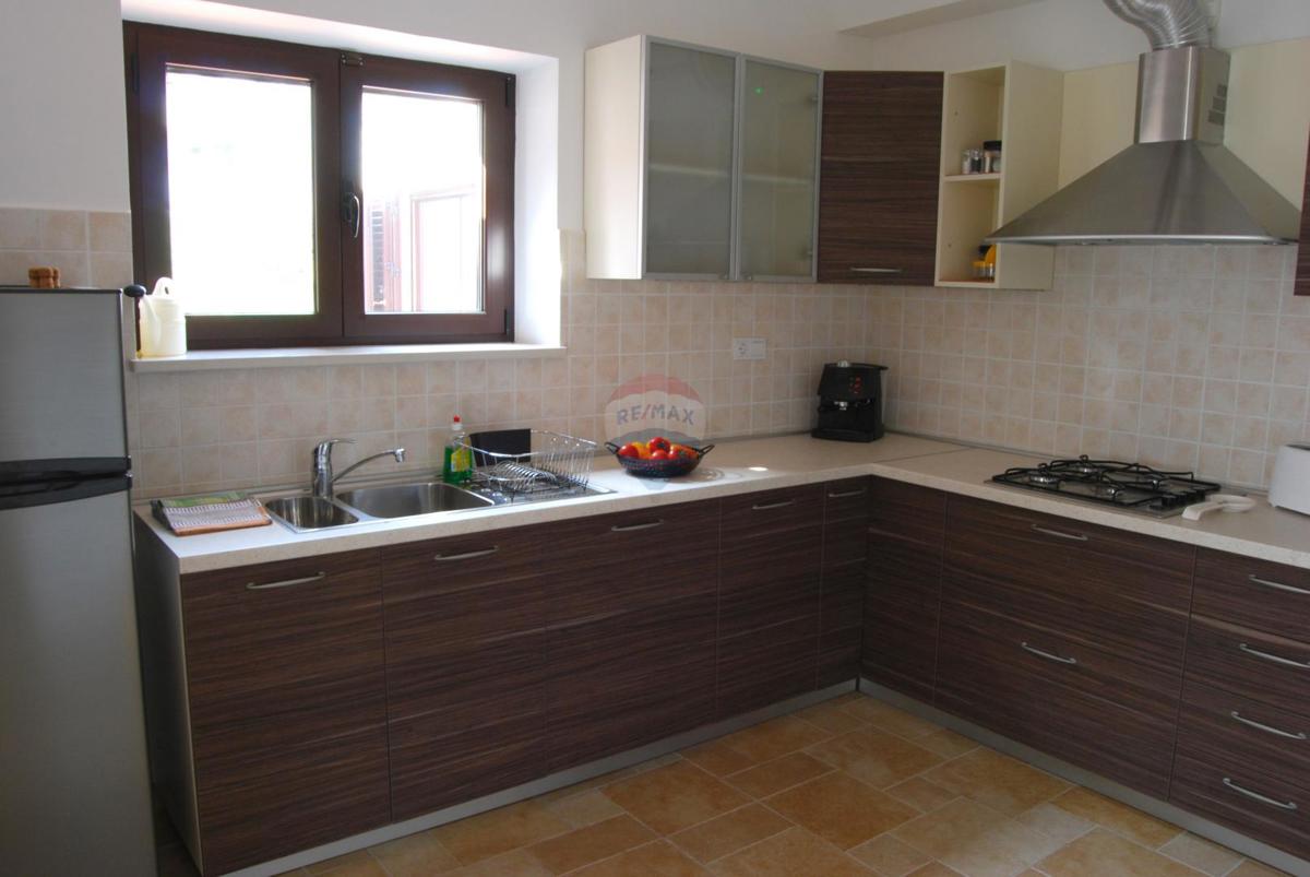 Casa Nova Veruda, Pula, 200m2