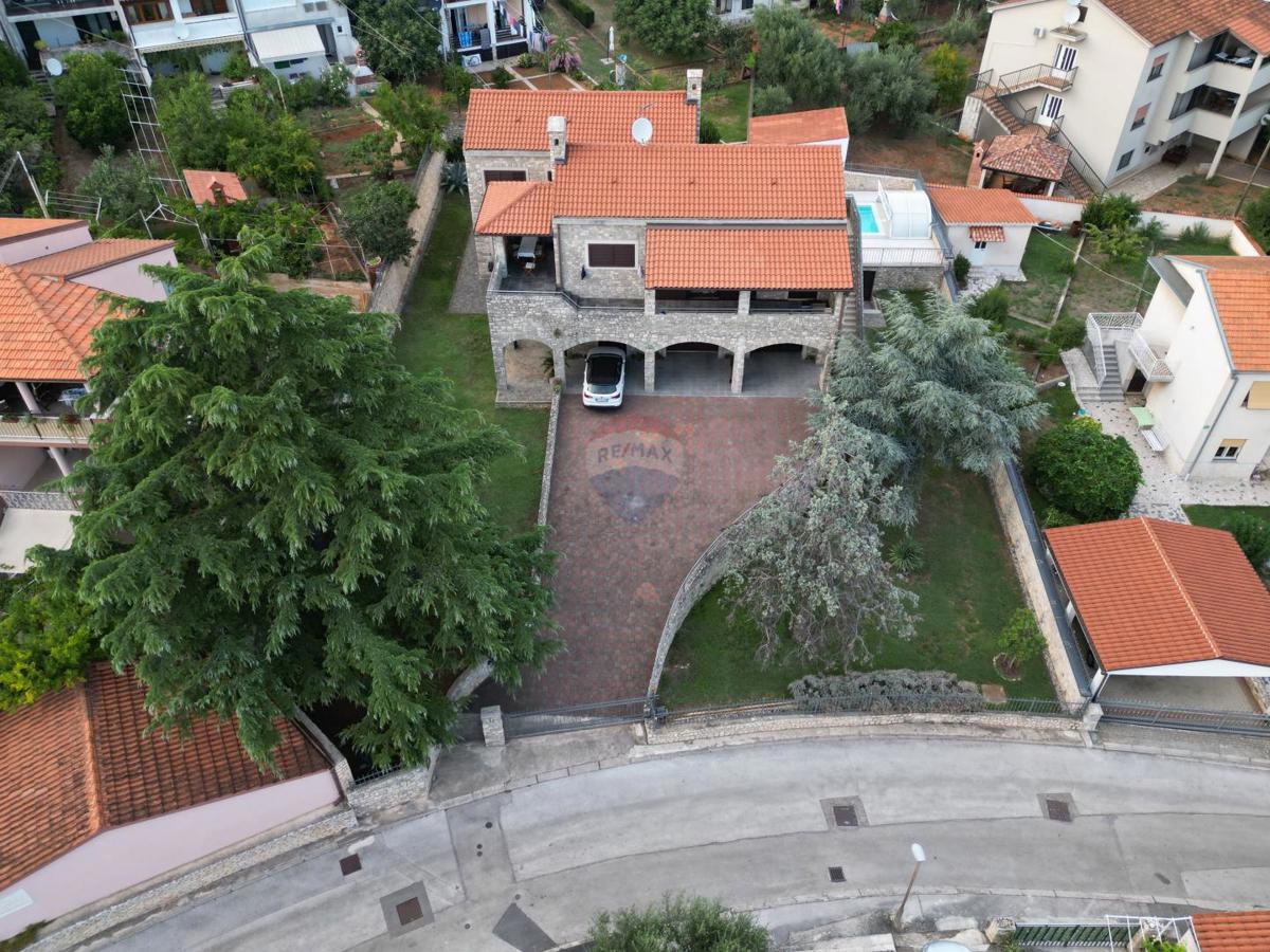 Casa Nova Veruda, Pula, 200m2