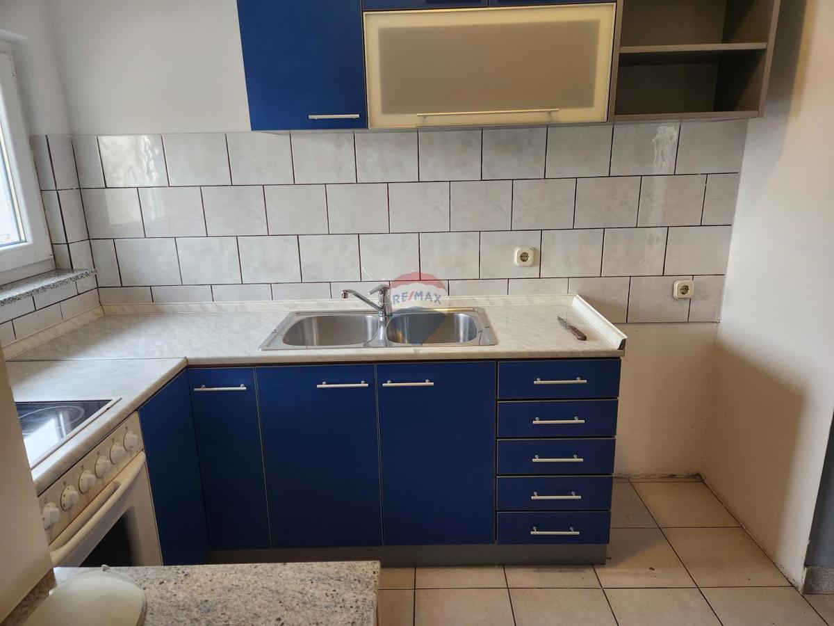Appartamento Gornje Rakarje, Velika Gorica, 90m2