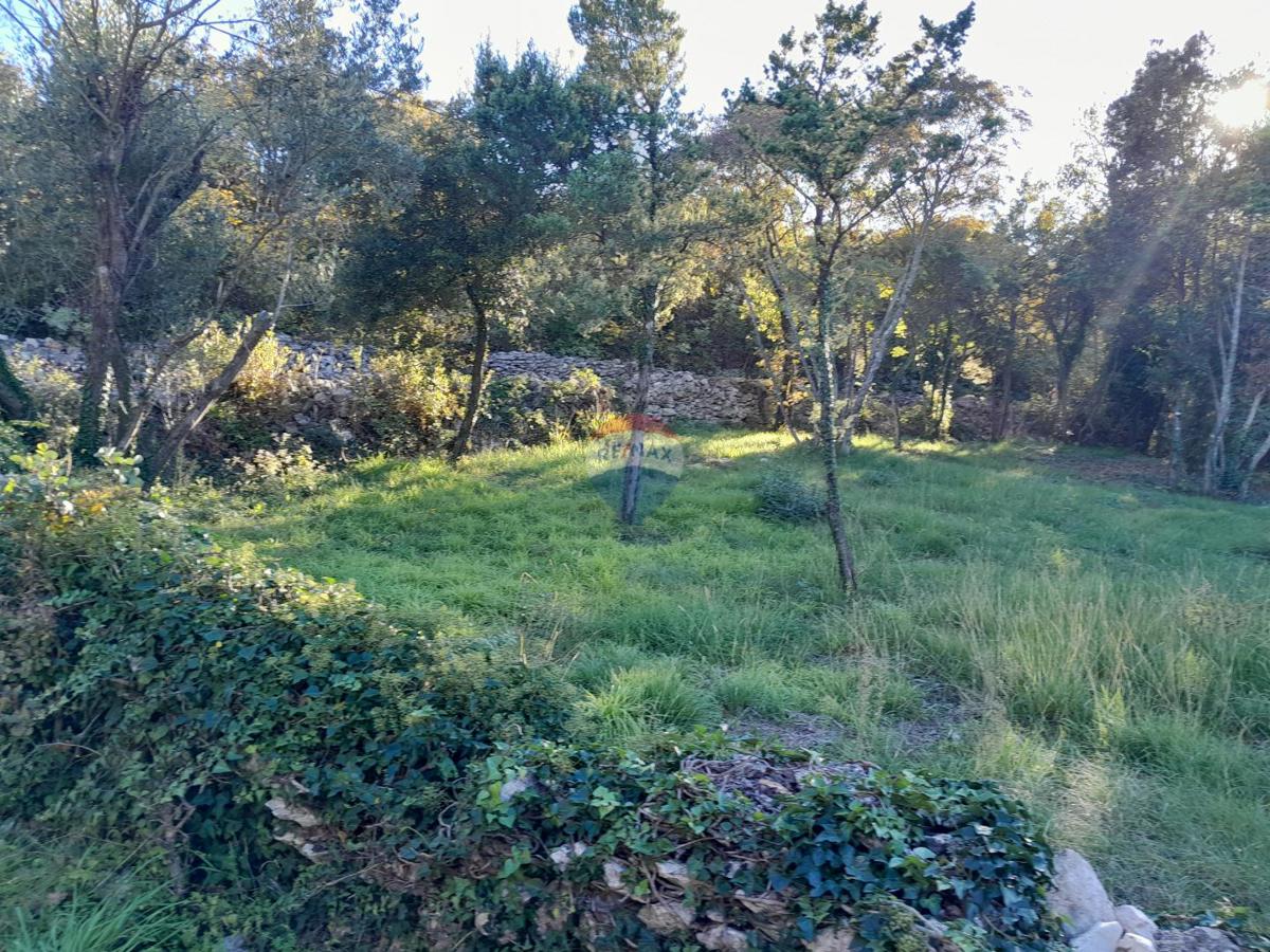 Terreno edificabile Rakalj, Marčana, 984m2