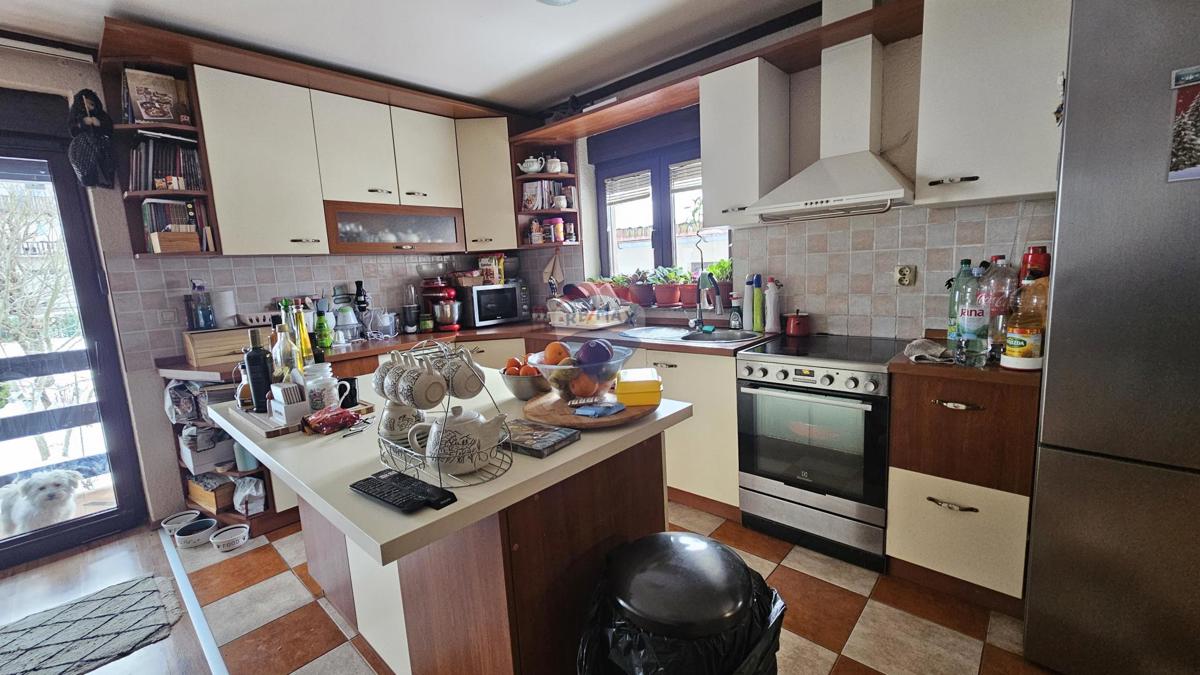 Appartamento Delnice, 829m2