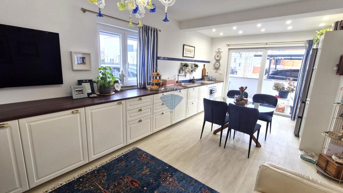 Istria, Medulin, Nuova costruzione con giardino, vicino al centro e alle spiagge, pronta per abitare