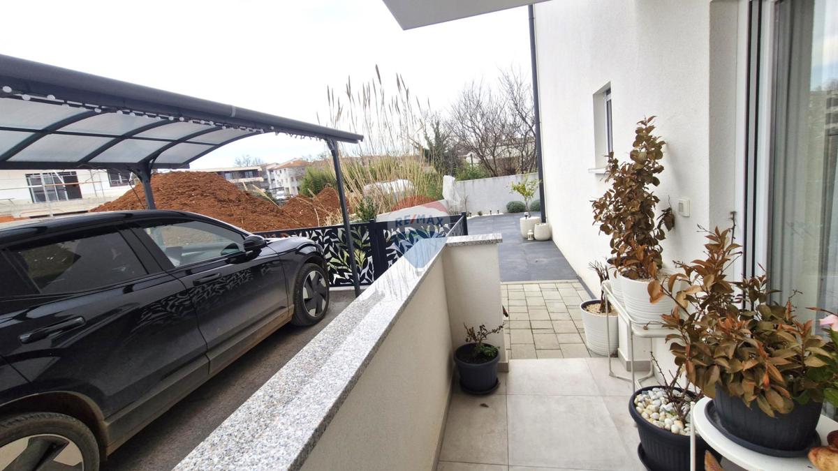 Istria, Medulin, Nuova costruzione con giardino, vicino al centro e alle spiagge, pronta per abitare