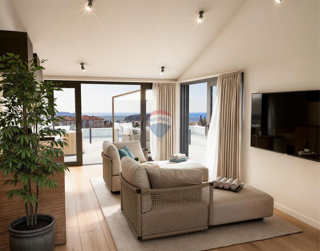 Istria, Rovigno – Attico esclusivo con vista mare irripetibile