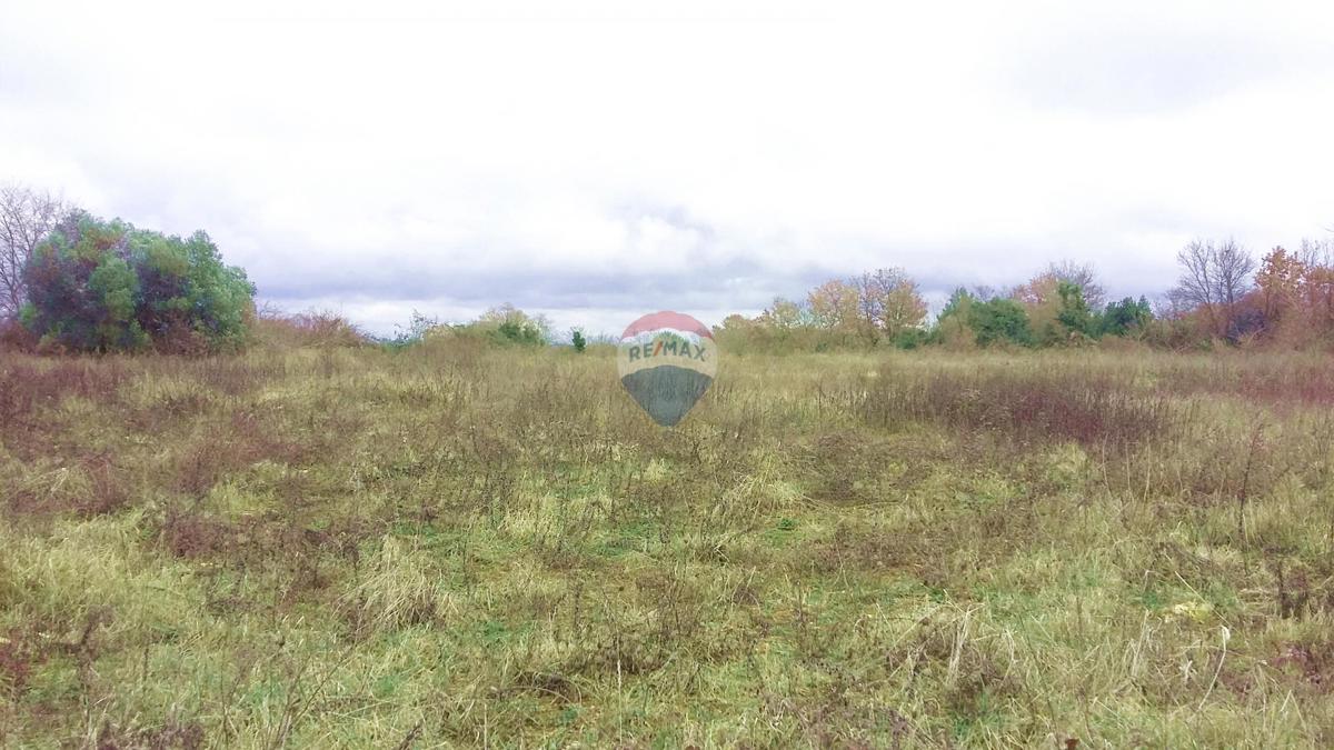 Terreno edificabile Umag, 975m2