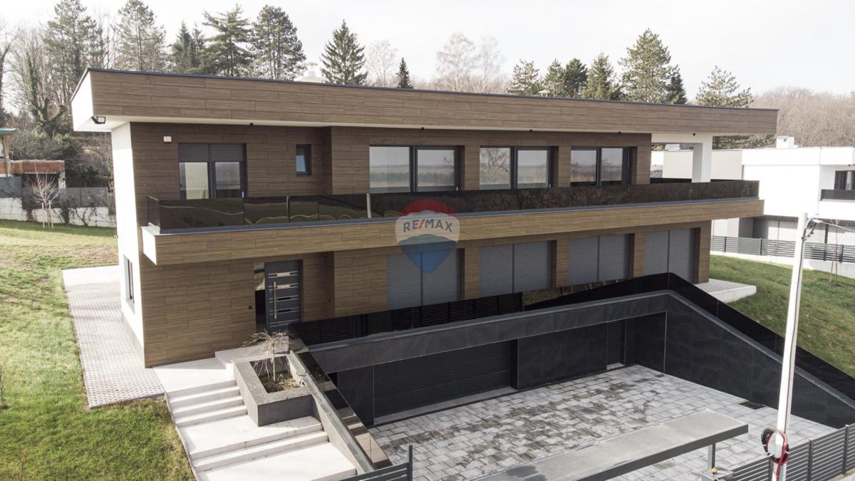 Casa Donji Trpuci, Brezovica, 645m2