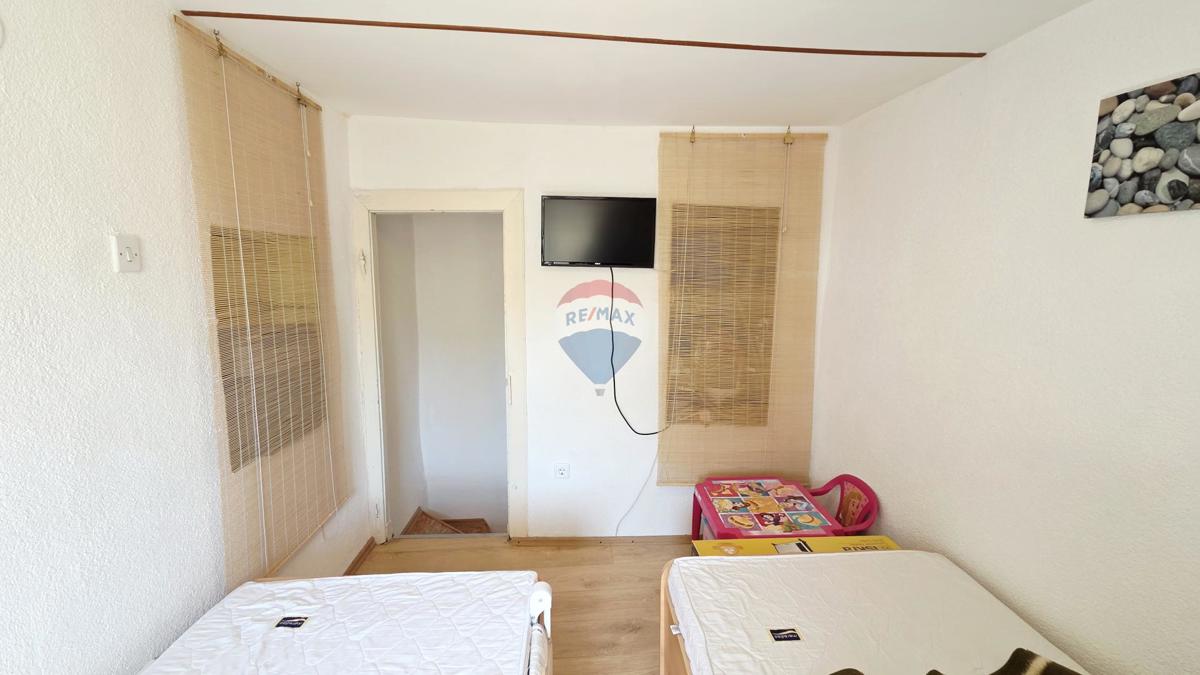 Krk, Omišalj | Autentica casa in pietra con 2 camere da letto e terrazza