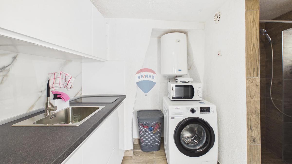 Krk, Omišalj | Autentica casa in pietra con 2 camere da letto e terrazza