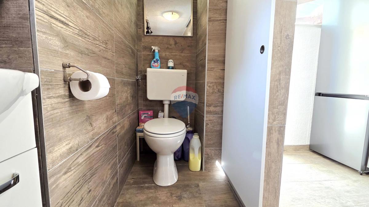 Krk, Omišalj | Autentica casa in pietra con 2 camere da letto e terrazza