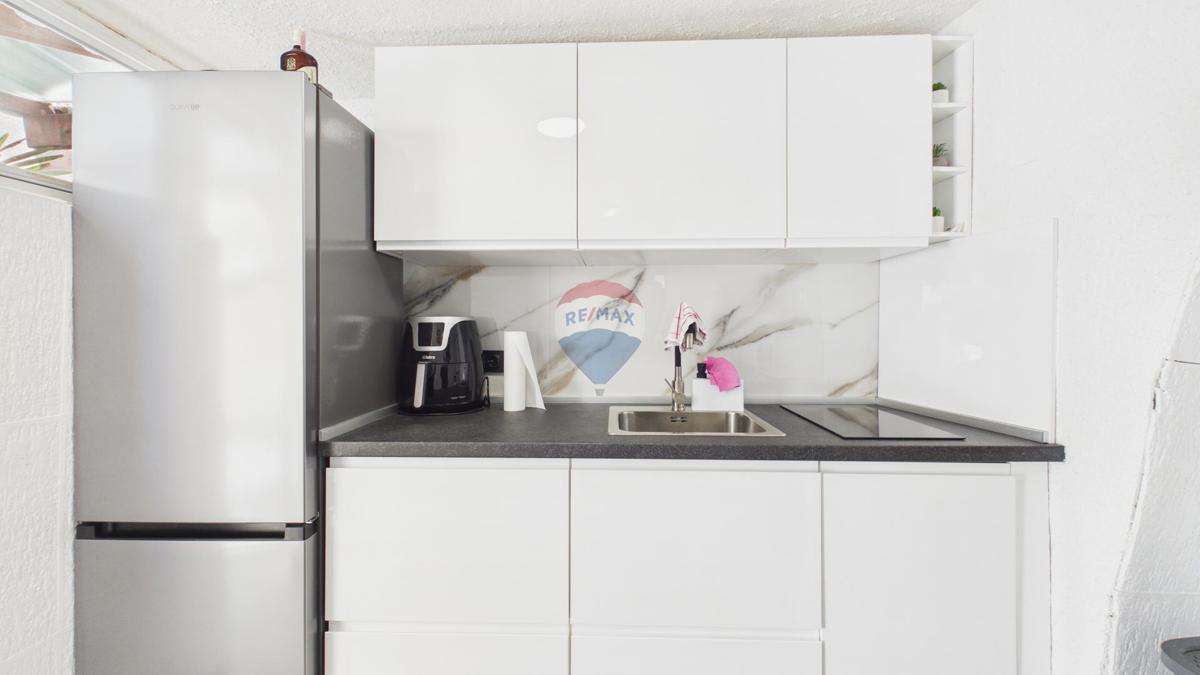 Krk, Omišalj | Autentica casa in pietra con 2 camere da letto e terrazza