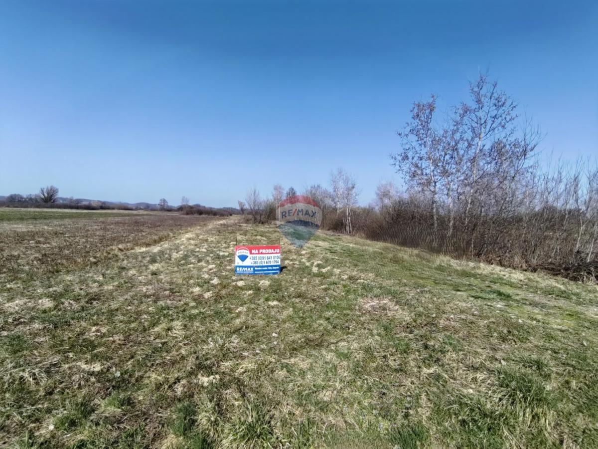 Terreno edificabile Jakovlje, 6.725m2