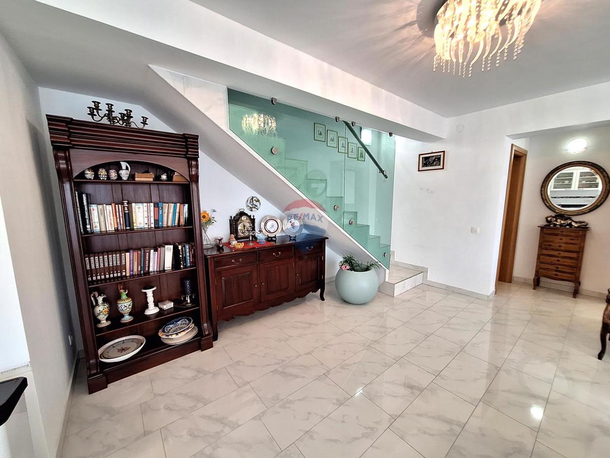 Casa Sveti Juraj, Senj, 164m2