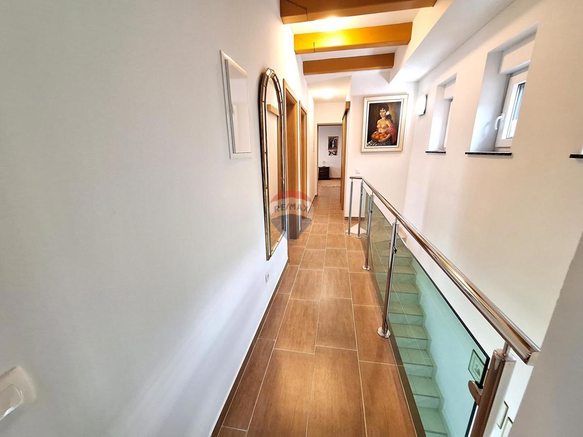 Casa Sveti Juraj, Senj, 164m2