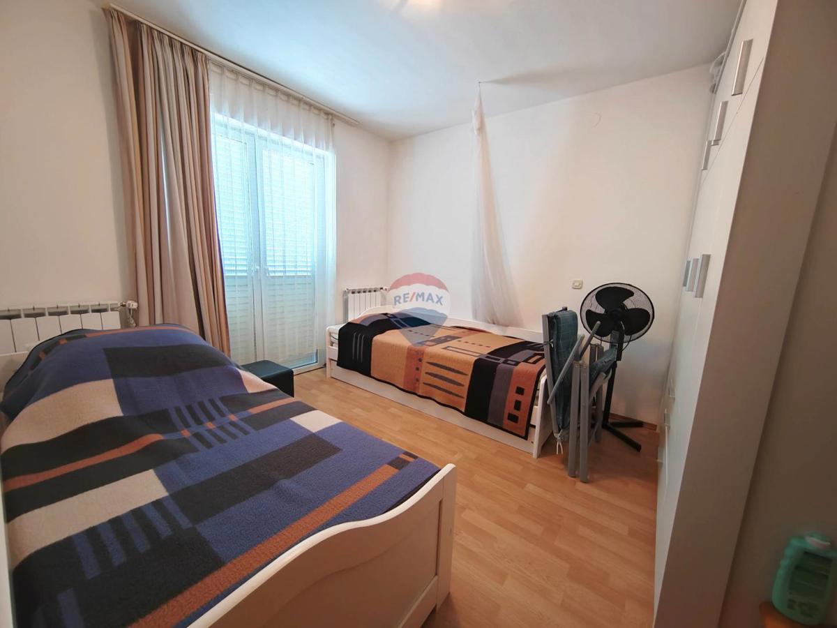 Casa Malinska, Malinska-Dubašnica, 243m2