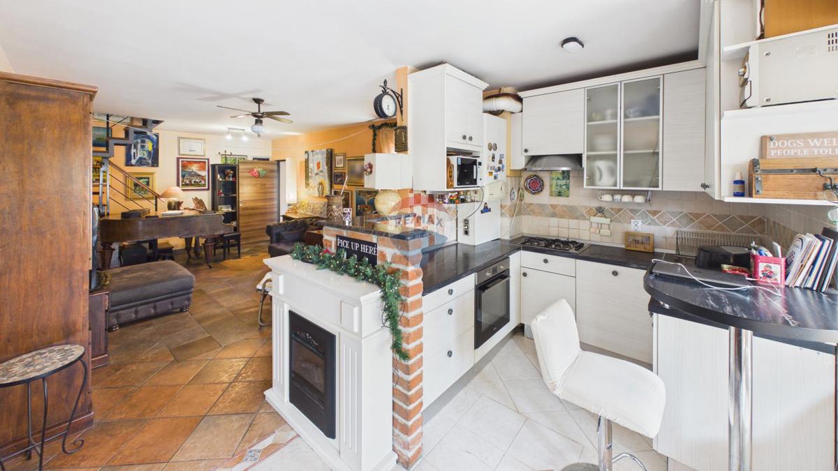 Casa Rudeš, Trešnjevka - Sjever, 251m2