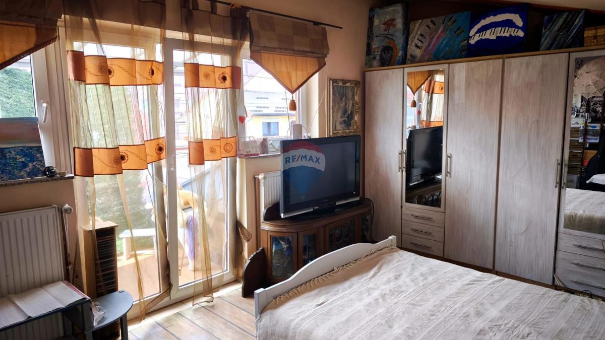 Casa Rudeš, Trešnjevka - Sjever, 251m2