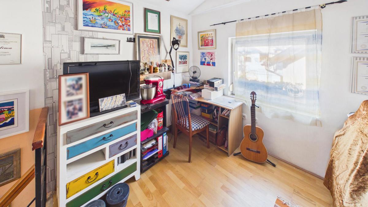 Casa Rudeš, Trešnjevka - Sjever, 251m2