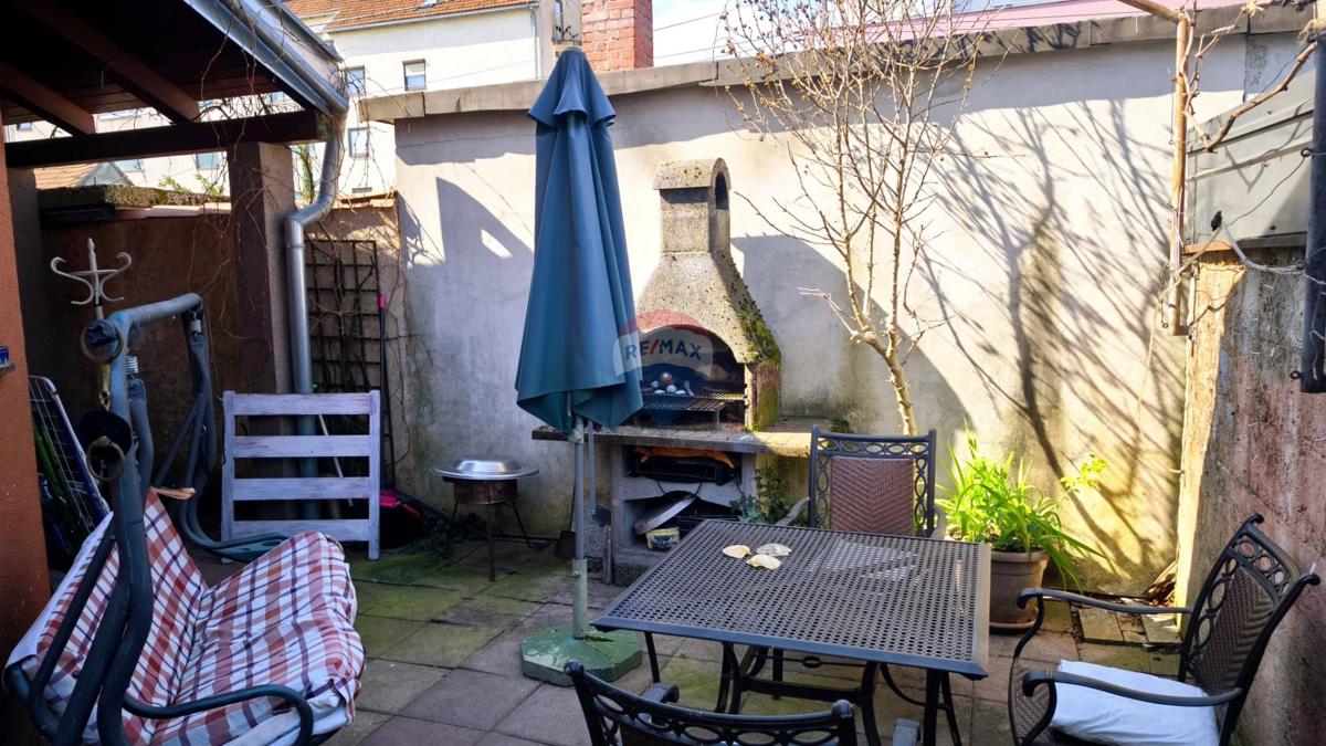 Casa Rudeš, Trešnjevka - Sjever, 251m2