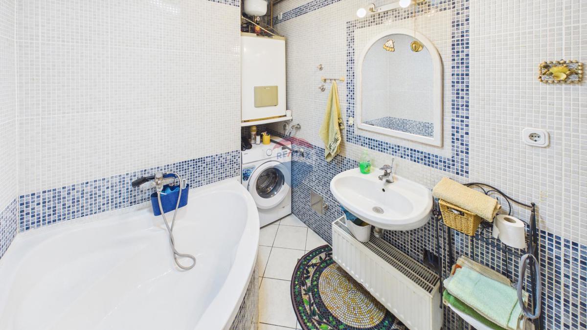 Casa Rudeš, Trešnjevka - Sjever, 251m2