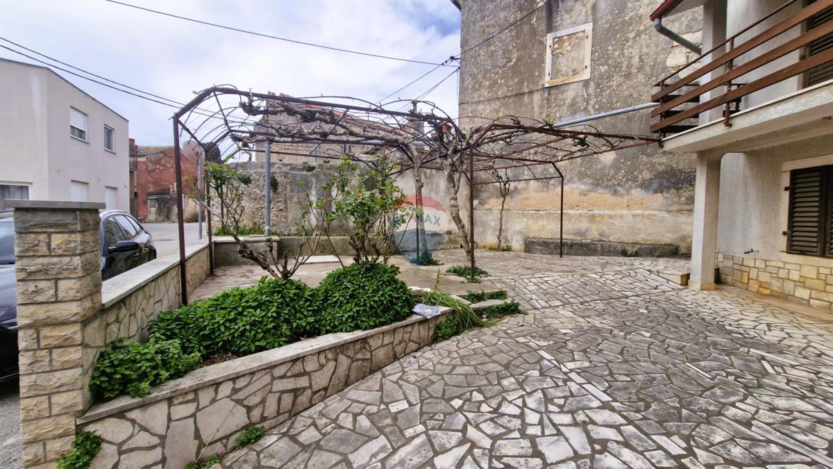 Casa Marčana, 180m2