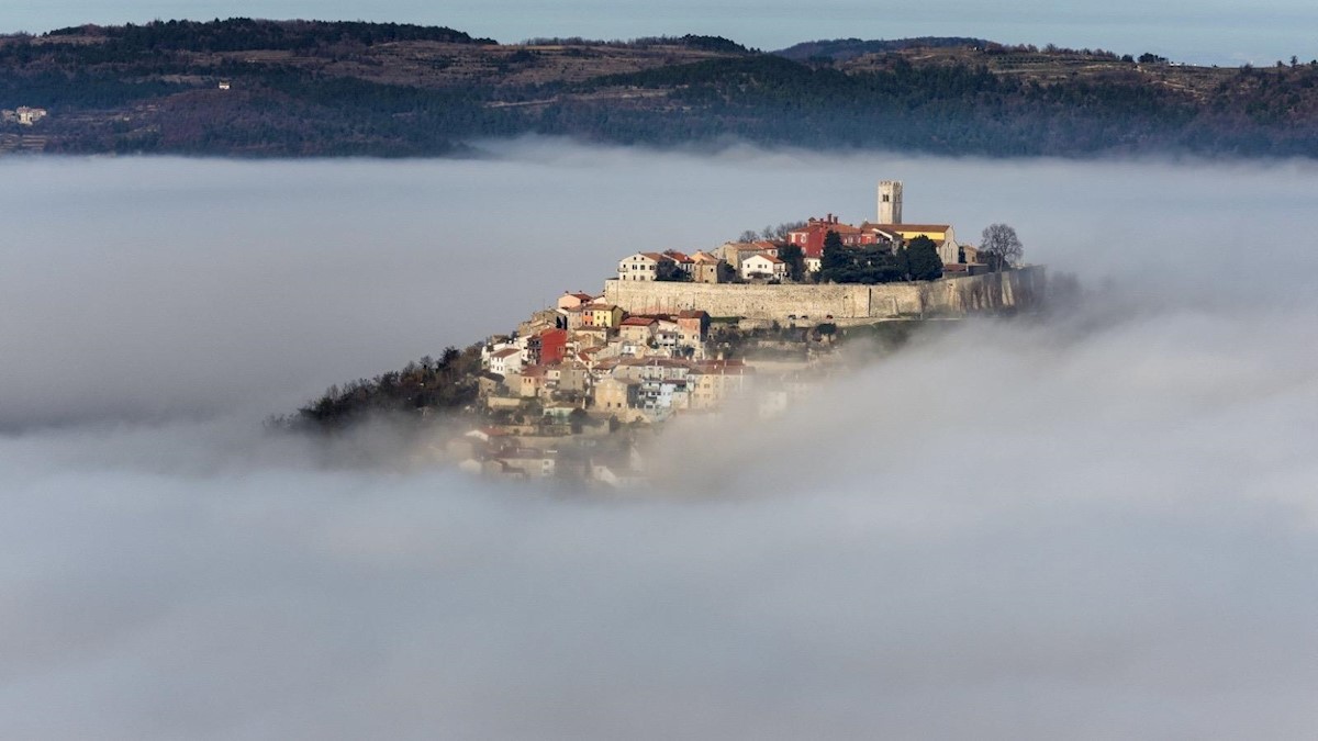 Villa Singola/Casa Vacanza Motovun, 250m2