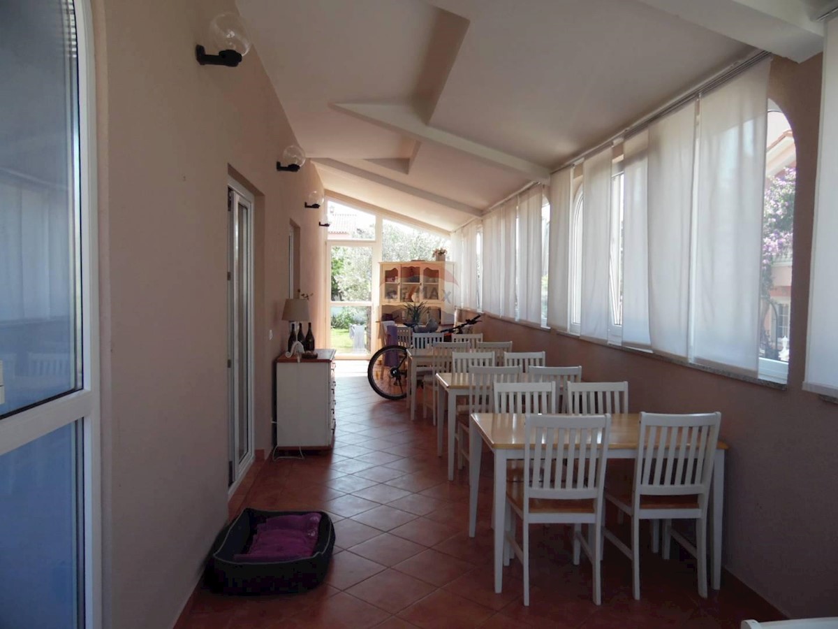 Villa Singola/Casa Vacanza Fažana, 433,30m2
