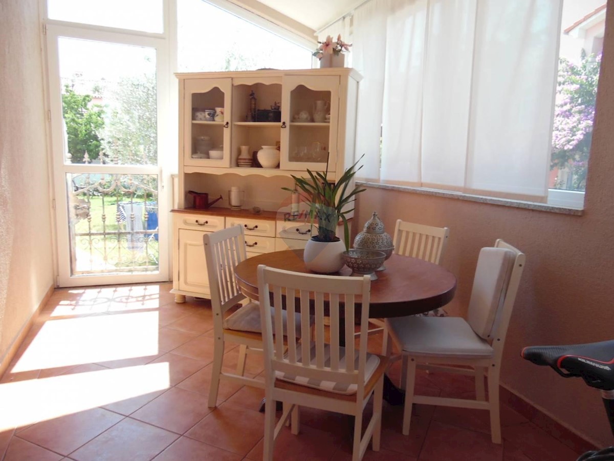 Villa Singola/Casa Vacanza Fažana, 433,30m2