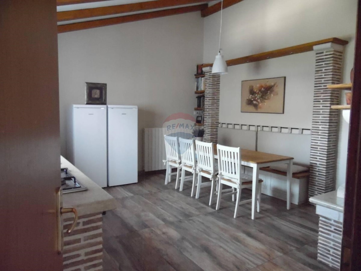 Villa Singola/Casa Vacanza Fažana, 433,30m2