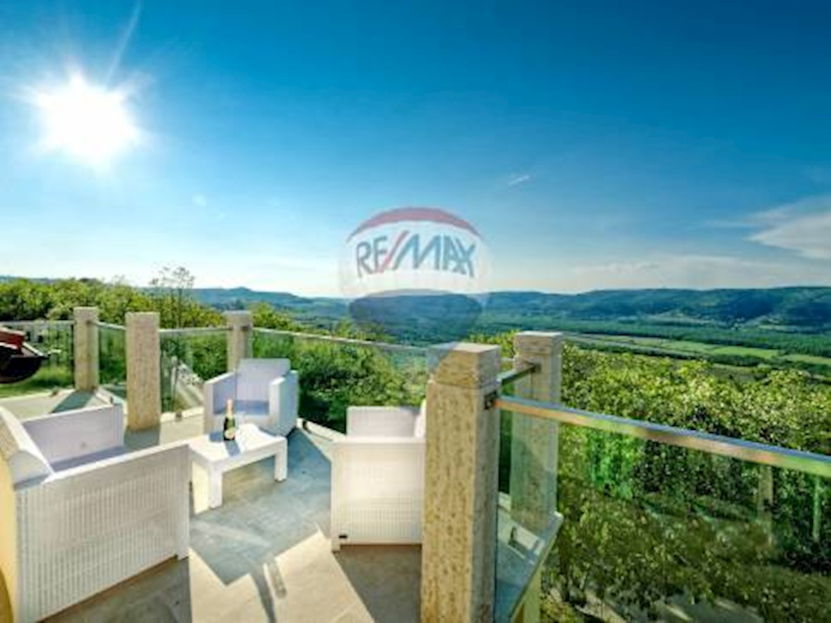 Villa Singola/Casa Vacanza Motovun, 260m2