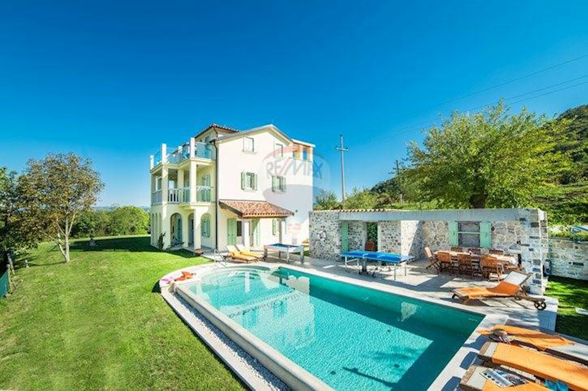 Villa Singola/Casa Vacanza Motovun, 260m2