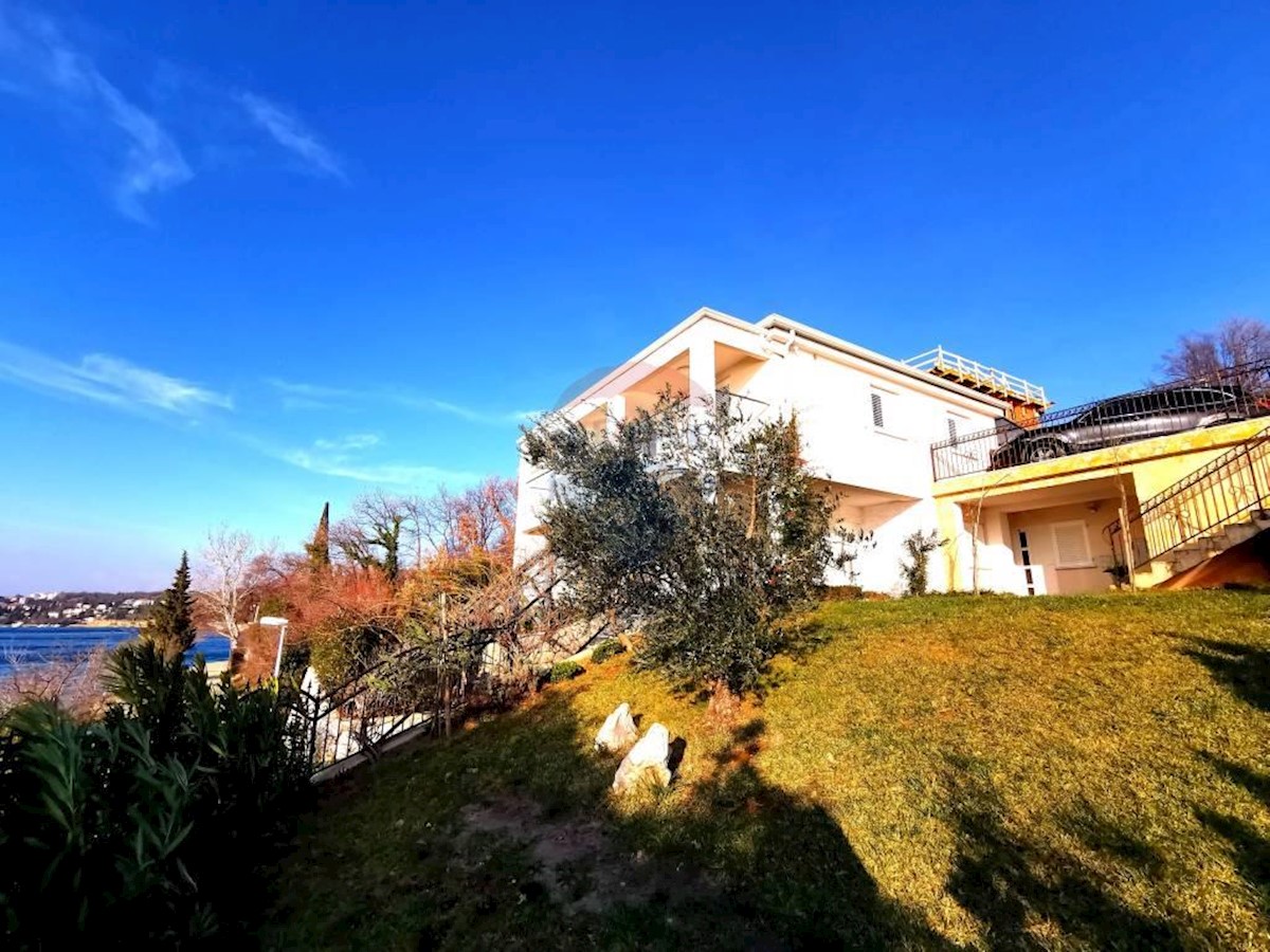 Villa Singola/Casa Vacanza Omišalj, 240m2