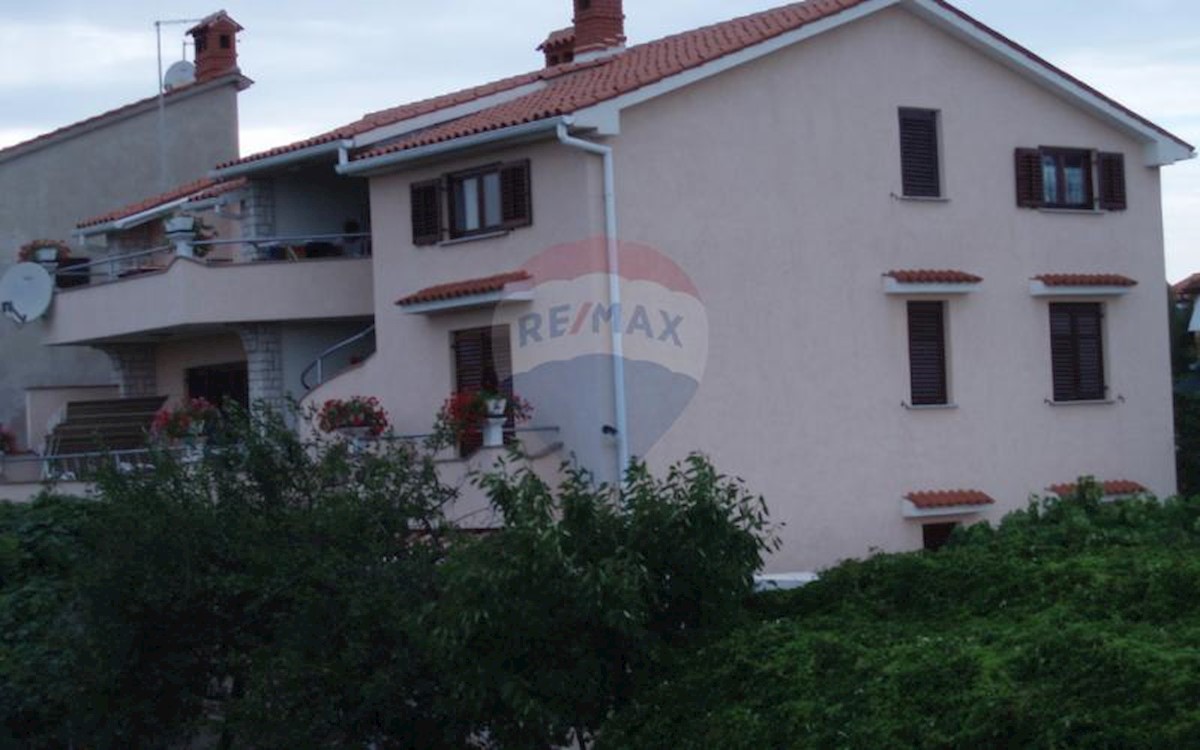 Villa Singola Fažana, 330m2