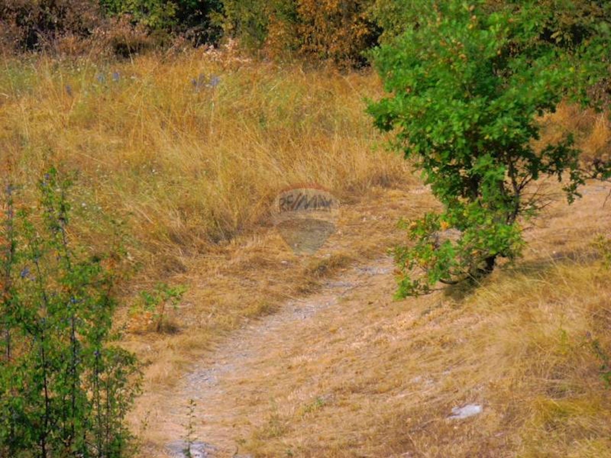 Terreno edificabile Mihotići, Matulji, 1.000m2