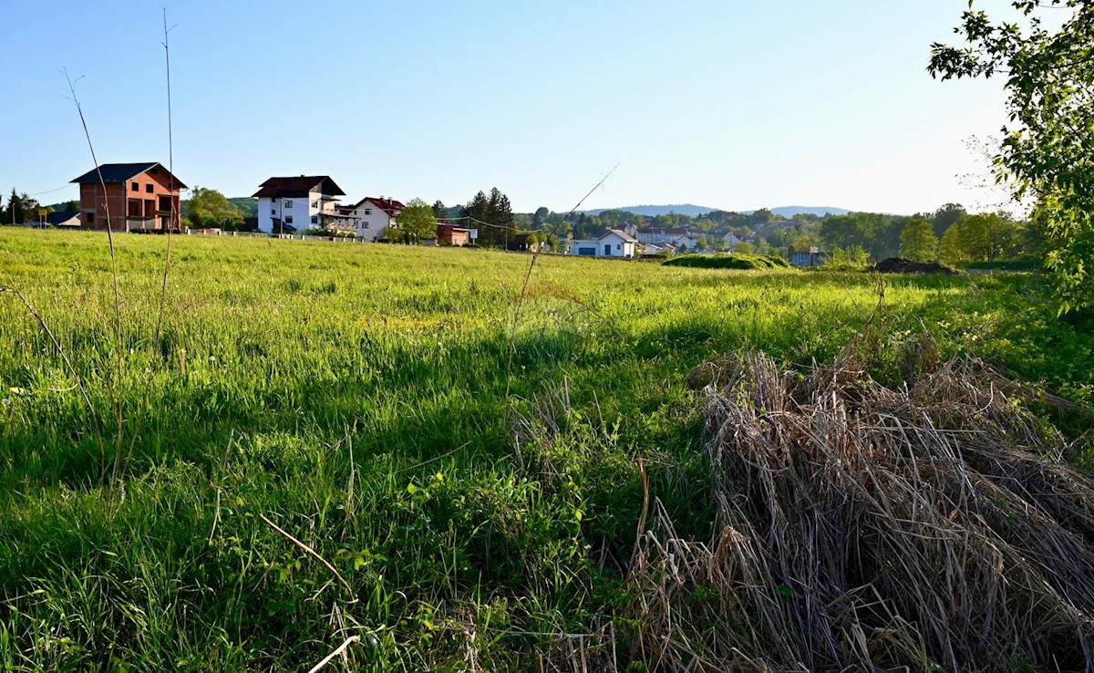 Terreno edificabile Trg, Ozalj, 9.227m2