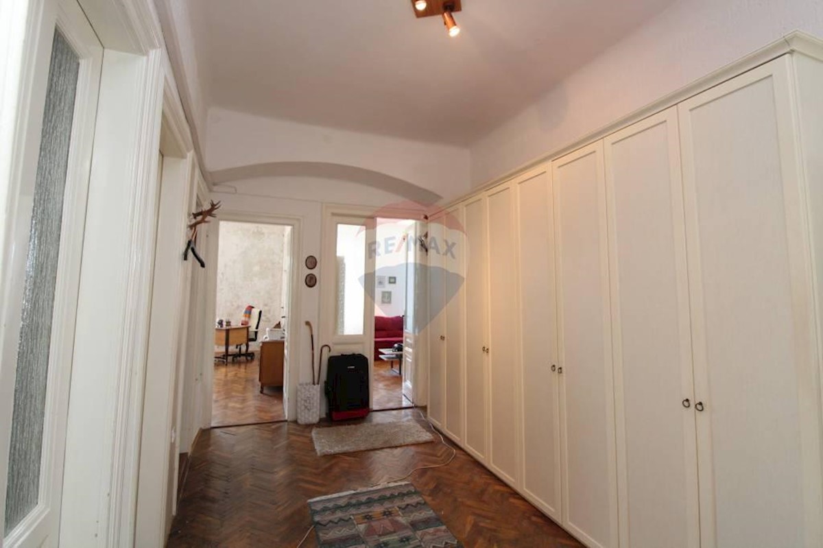 Appartamento Centar, Rijeka, 98m2