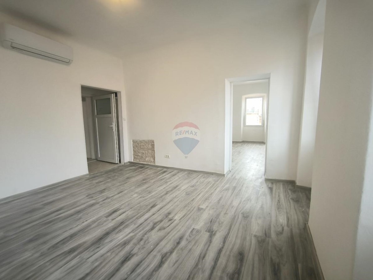 Appartamento Centar, Pula, 92m2