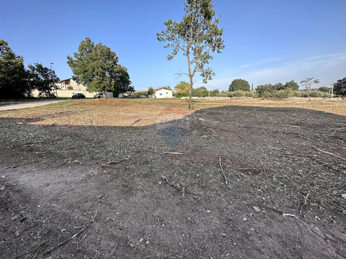 Terreno edificabile Poreč okolica, Poreč, 714m2