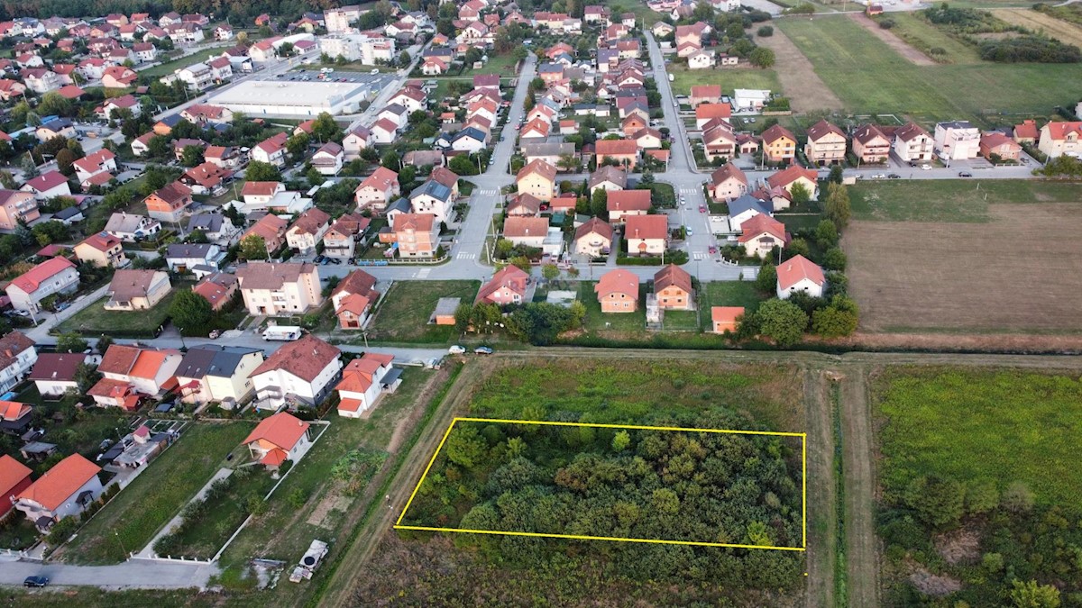 Terreno edificabile Sesvetski Kraljevec, Sesvete, 2.236m2