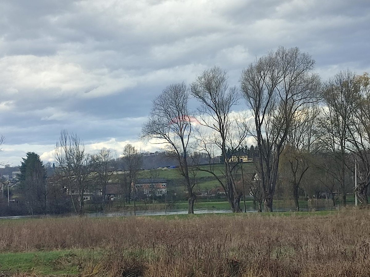 Terreno edificabile Mrežnički Varoš, Duga Resa, 1.000m2