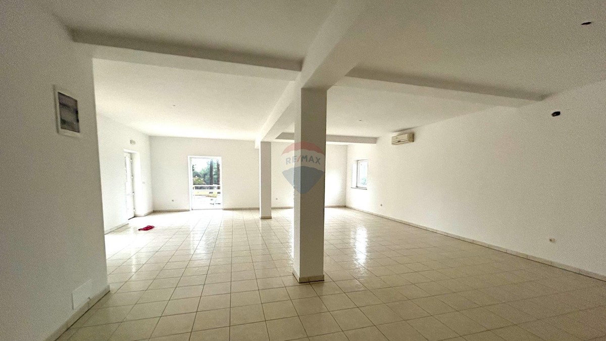 Attività commerciale Novigrad, 95,18m2