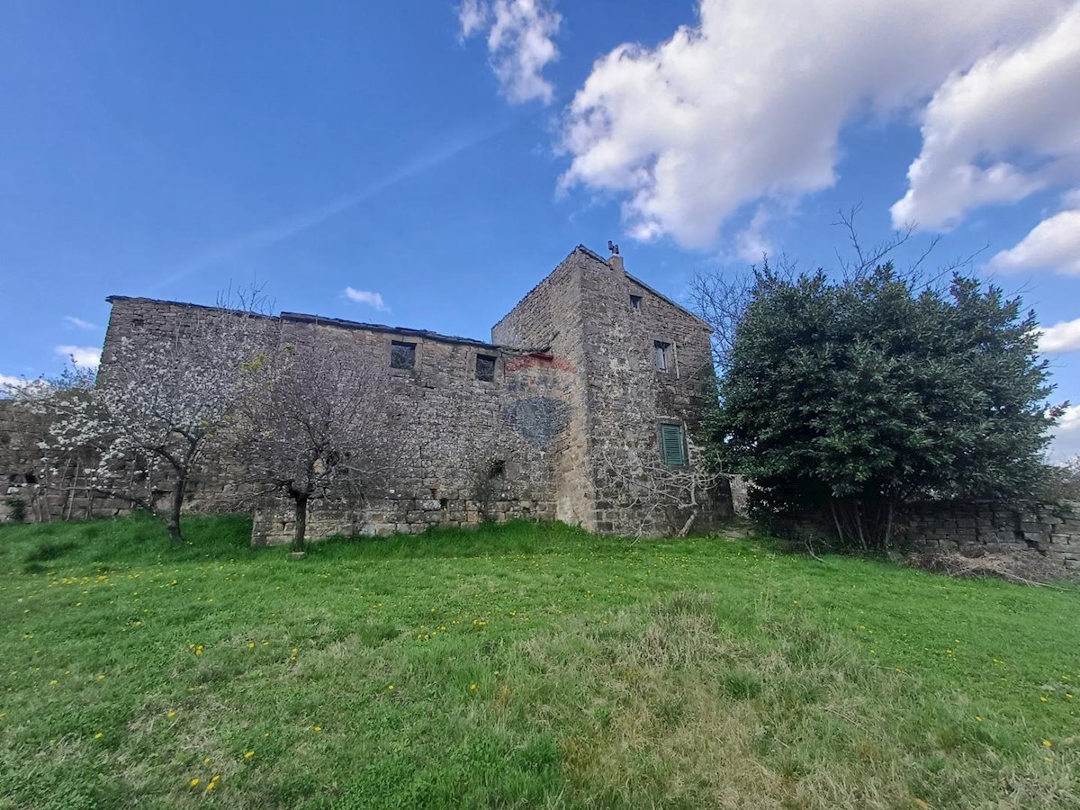 Casa Kućibreg, Buje, 120m2