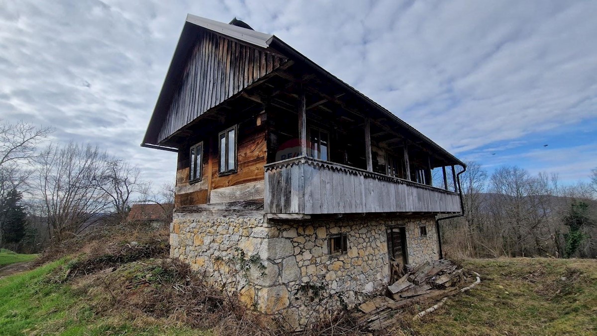 Casa Martinski Vrh, Ribnik, 200m2