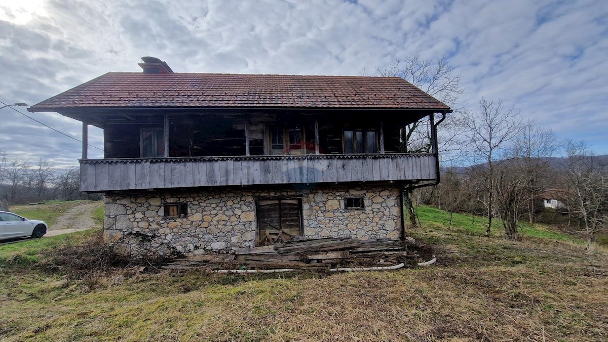 Casa Martinski Vrh, Ribnik, 200m2